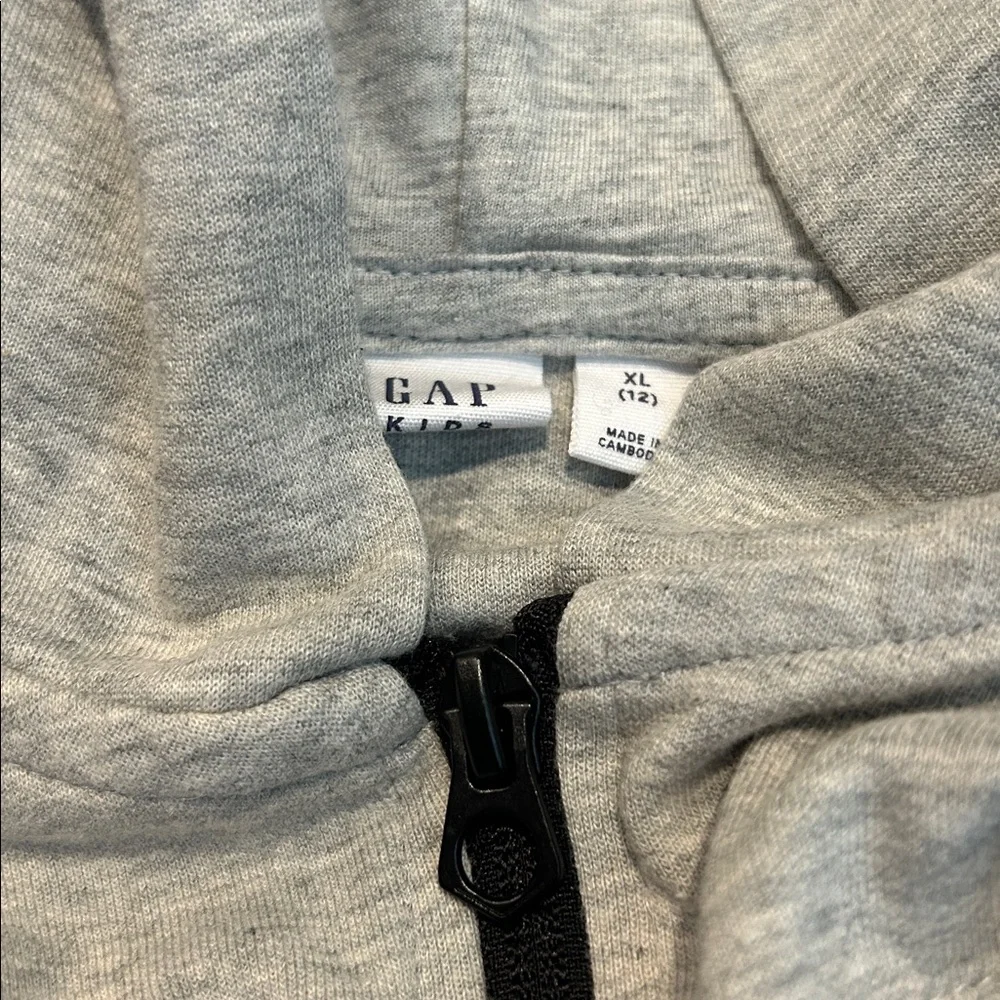 3/$15 GAP gray hooded jacket